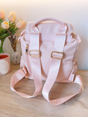
            
                Load image into Gallery viewer, (PREORDER - ETA APRIL 2024) The Traveller&amp;#39;s Backpack - PINK
            
        