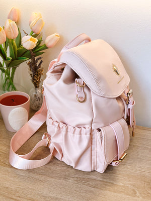 The Traveller's Backpack - PINK